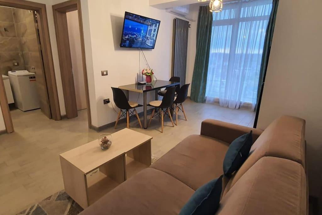 Alezzy Beach Apartament Prima Linie La Mare Navodari Exterior photo