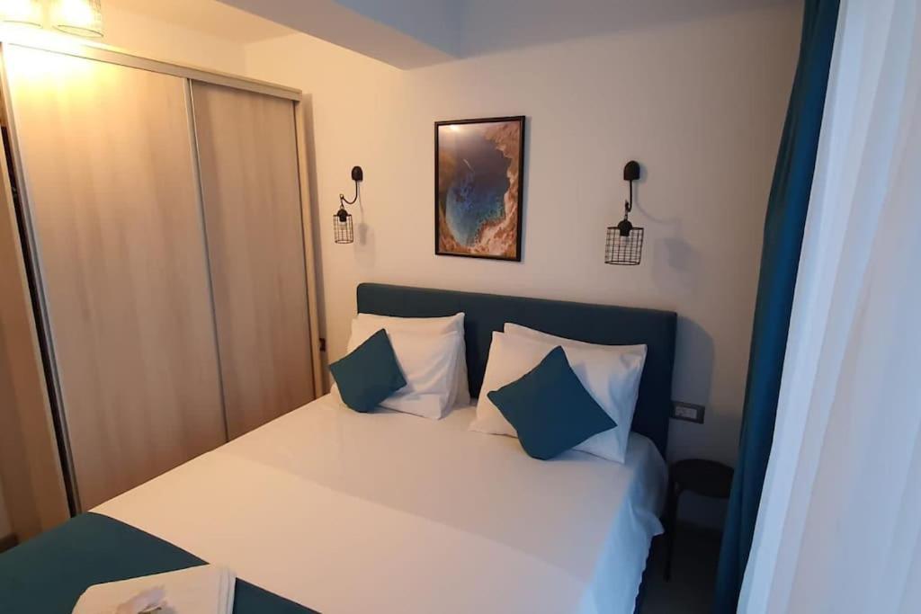 Alezzy Beach Apartament Prima Linie La Mare Navodari Exterior photo